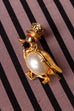 Anstecker gold Pinguin im Frack