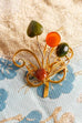 goldene Brosche floral + Schmucksteine