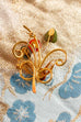 goldene Brosche floral + Schmucksteine