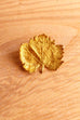70s Brosche filigranes Ahornblatt