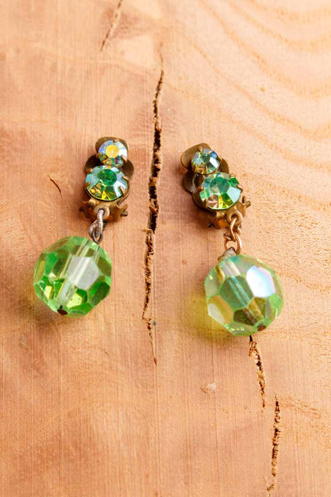 grüne 60s Ohrclips Glitzer-Strass