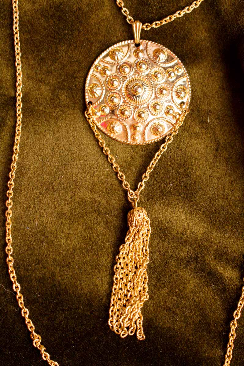 Disco Ethno Kette gold Quaste