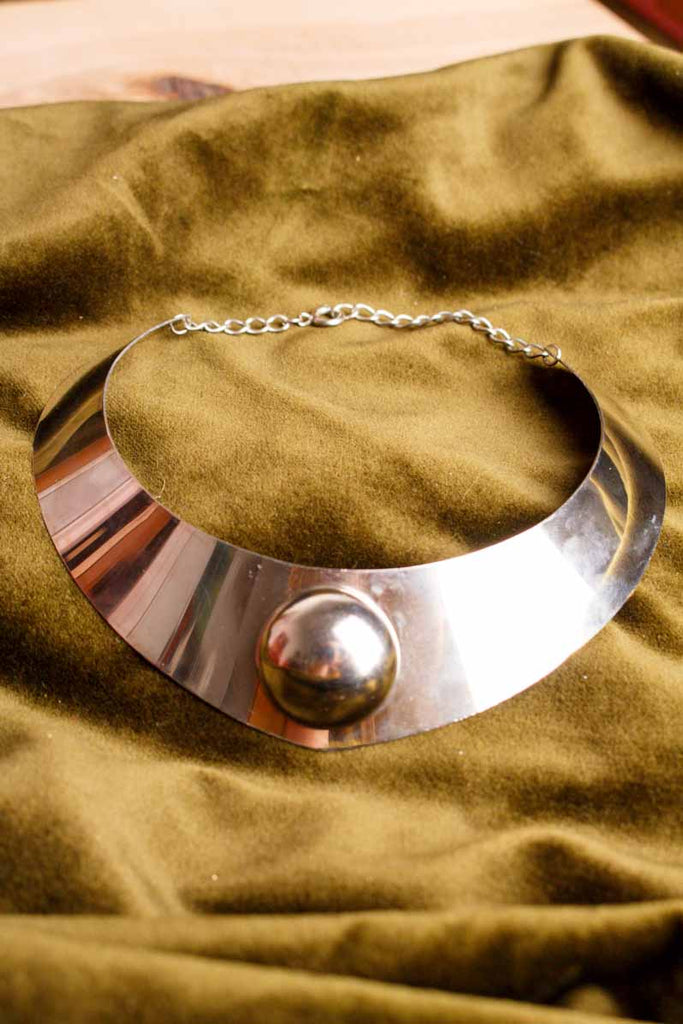 Space Age Halsspange silber