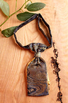 Vintage Jabot Fliege gold Brokat