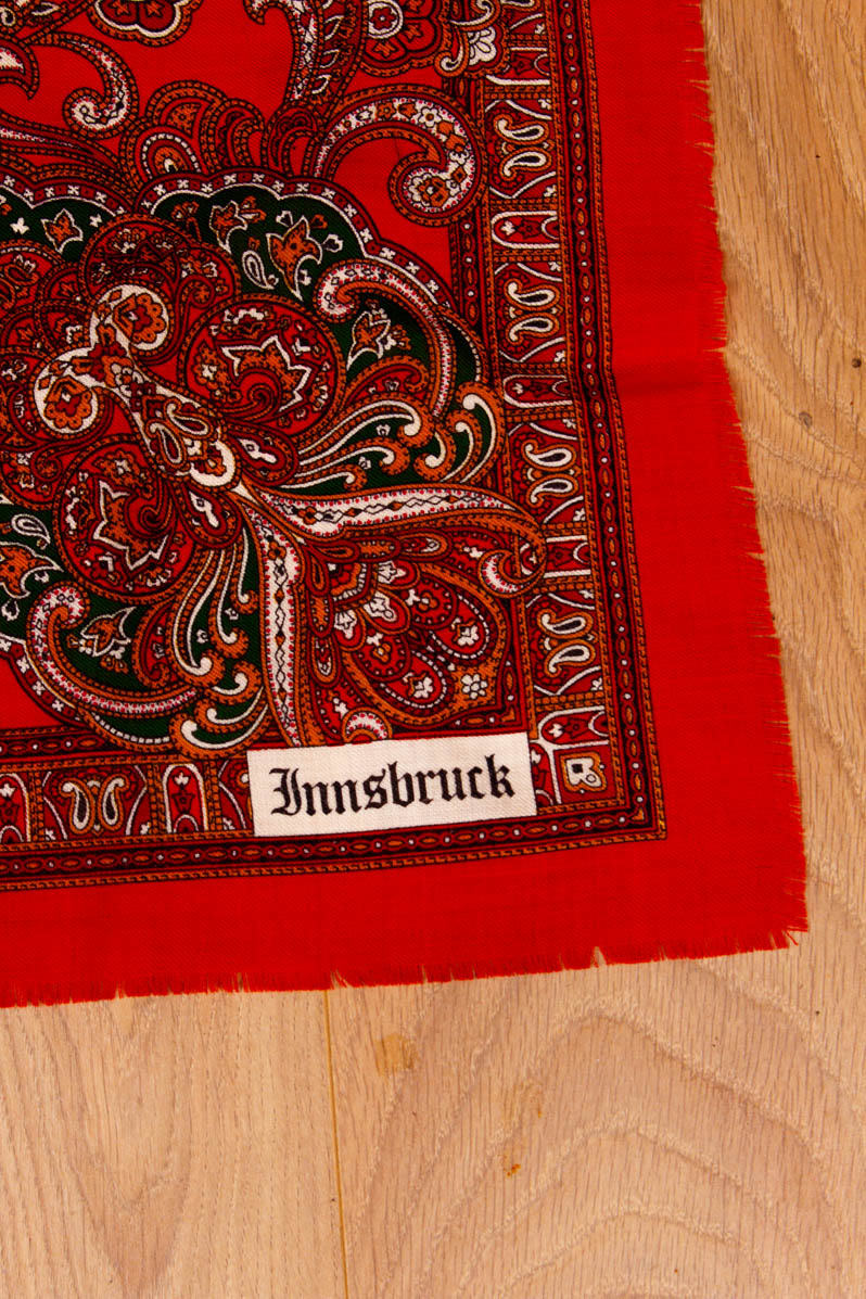 Wolltuch rot Innsbruck