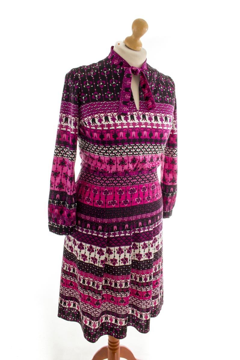 Vintage Disco Kleid pink Muster