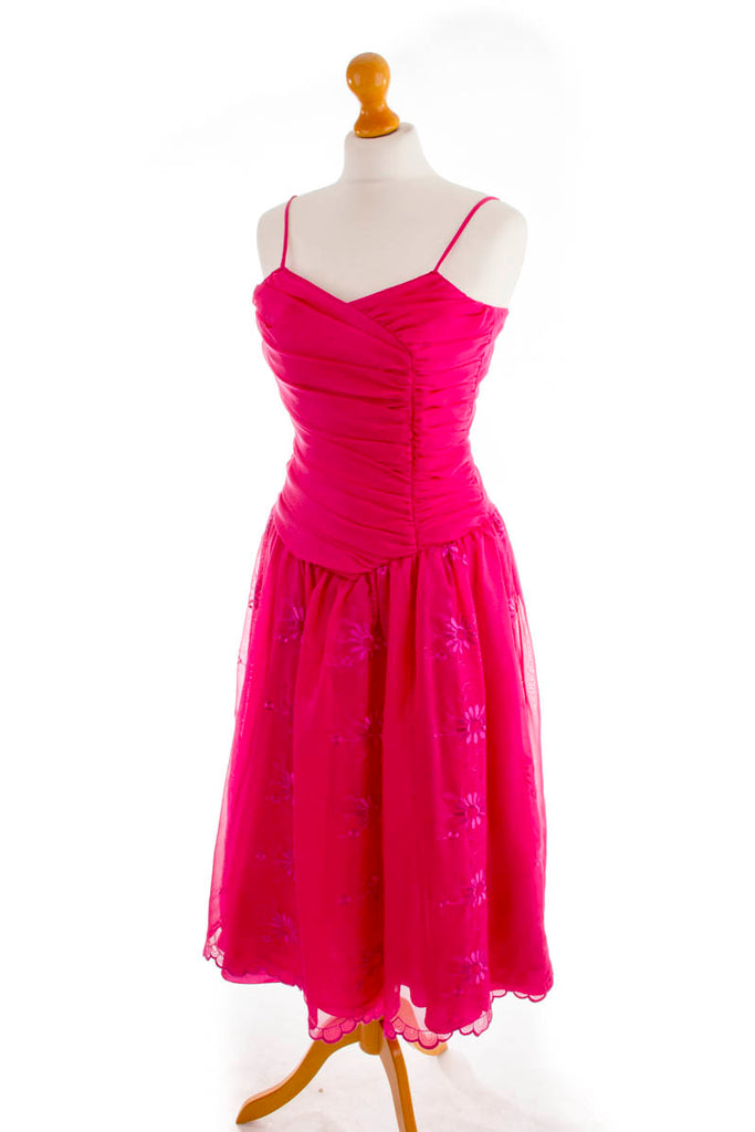 Partykleid pink bestickt