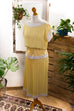 Chiffon Kleid gelb Plissee 80er 90er Disco Frau gelb M 40-42 S 36-38 Sekretärin vintageberlin.de