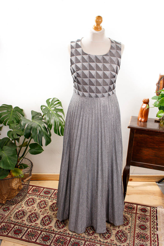 Glitzer Abendkleid silber Plissee Default Title 70er Abendmode Boho Disco Frau L 44-46 real-disco Schlager silber Special vintageberlin.de