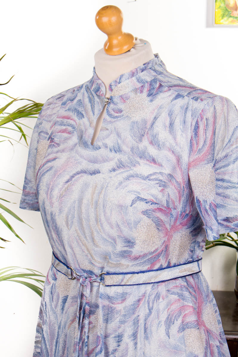 Sommerkleid flieder Stehkragen