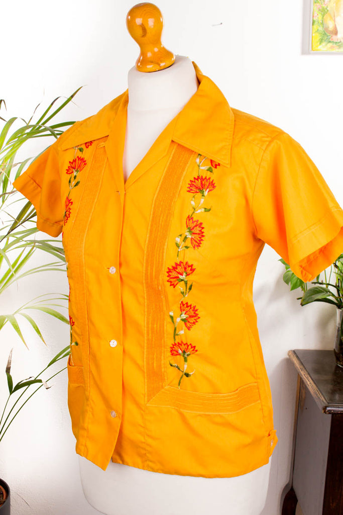 Vintage Bluse orange bestickt Default Title 60er 70er Disco Frau Hippie M 40-42 orange real-boho real-disco real-rockabilly real-schlager Rockabilly S 36-38 Schlager Special vintageberlin.de