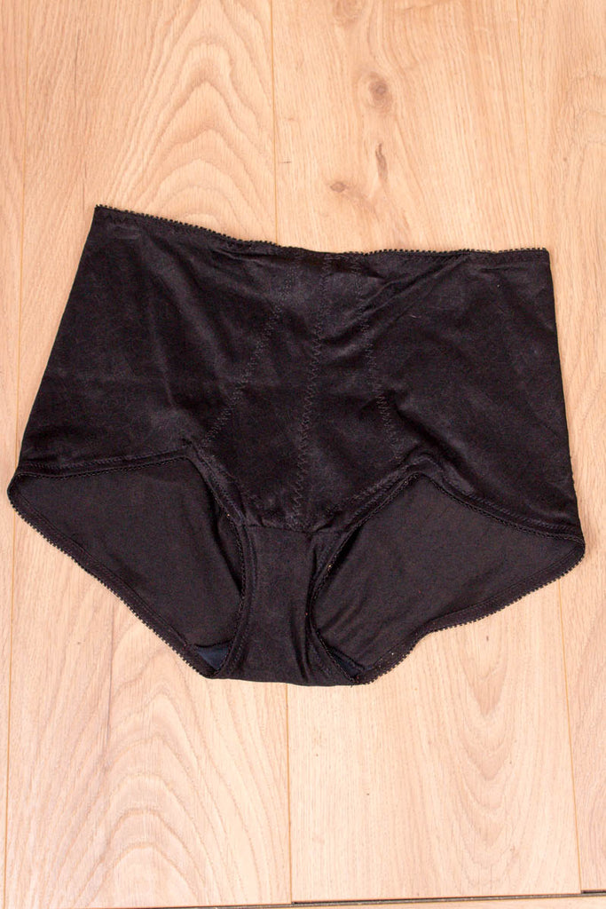 Vintage Miederhose schwarz Spitze Default Title 70er 80er Boho Disco Frau M 40-42 real-rockabilly Rockabilly schwarz Sekretärin Special vintageberlin.de