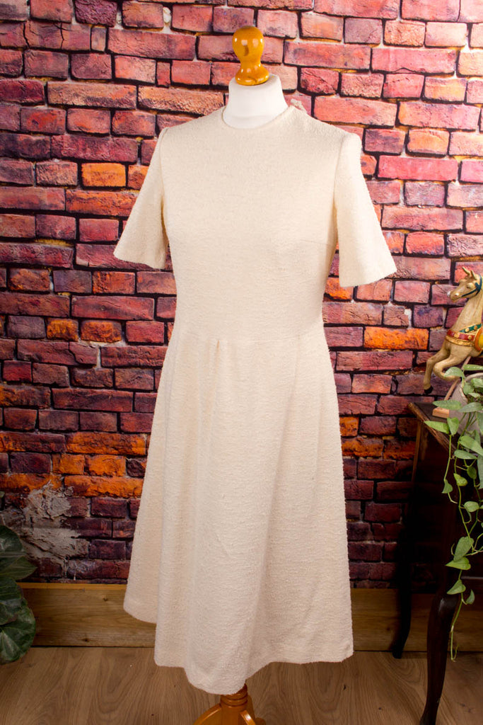 cremefarbenes Frottee Kleid Default Title 70er Abendmode beige Disco Frau Hochzeit M 40-42 real-rockabilly Rockabilly Schlager Sekretärin Special vintageberlin.de