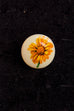 Vintage Brosche rund gelbe Gerbera Default Title 60er 70er Accessoires Boho Brosche bunt real-boho Rockabilly vintageberlin.de