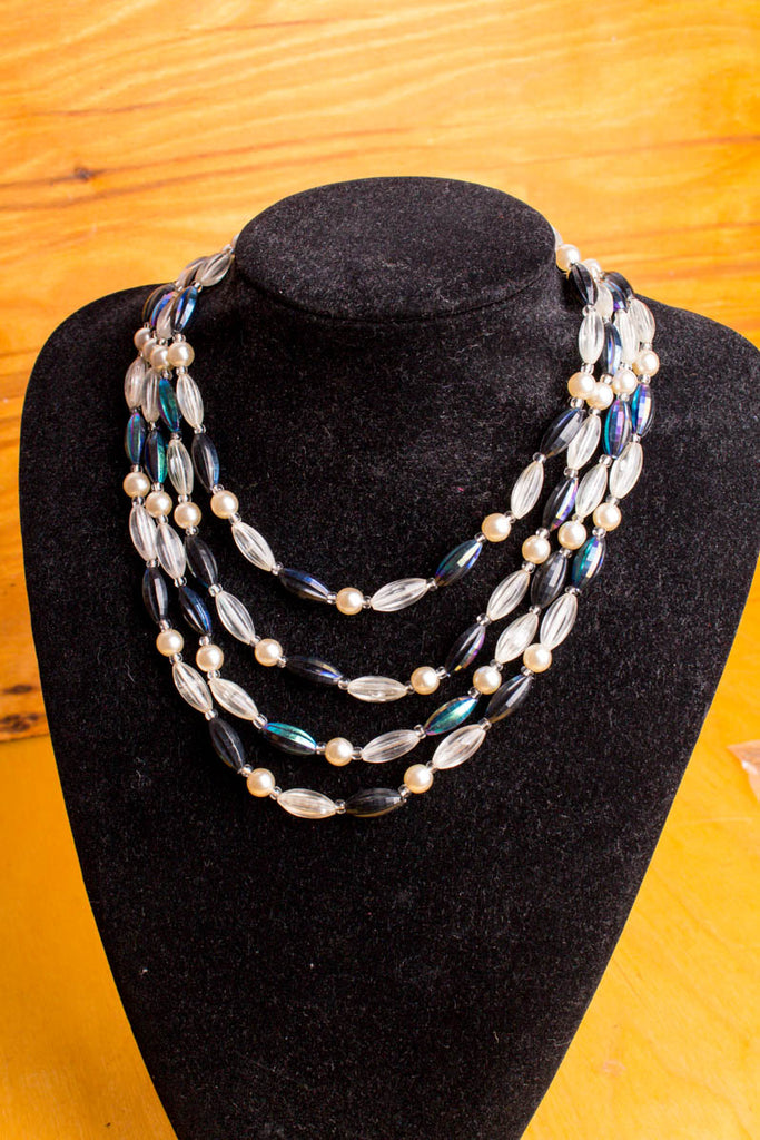 Vintage Collier schillernd Default Title 60er 70er Abendmode Accessoires blau Boho bunt Disco grün Halsschmuck Schlager Schmuck Unisize vintageberlin.de