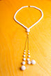 Vintage Halskette weiß Perlen 60er 70er Abendmode Accessoires Boho Disco Halsschmuck Hochzeit real-schlager Schlager Schmuck Special Unisize weiß vintageberlin.de