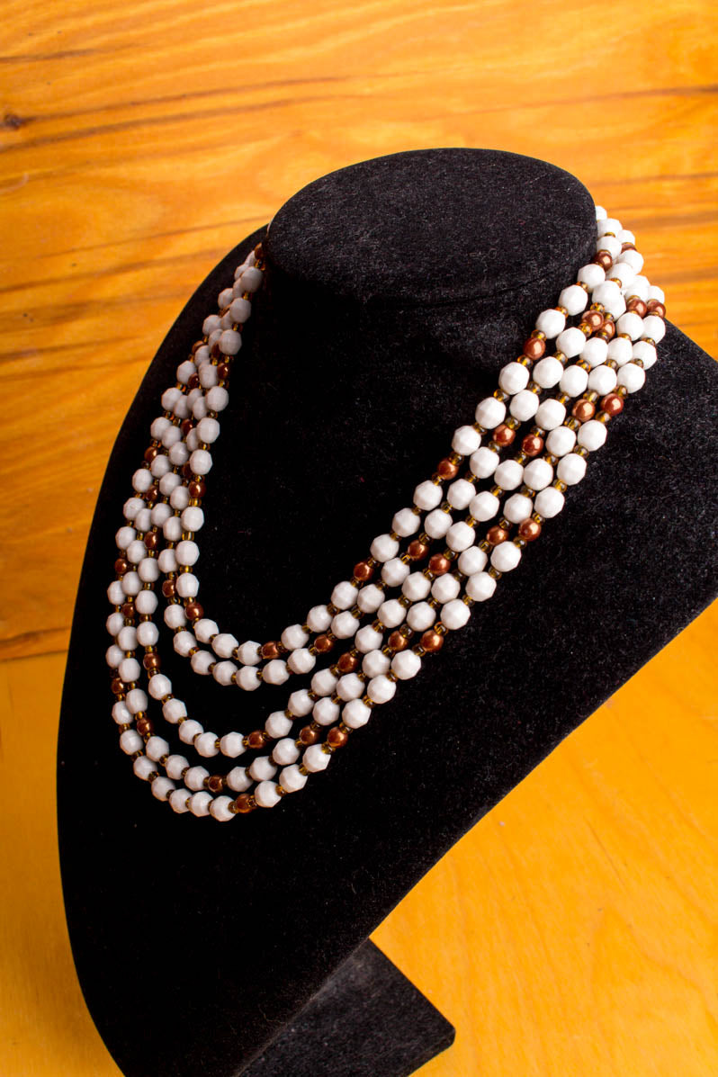 Vintage Collier weiß+kupfer