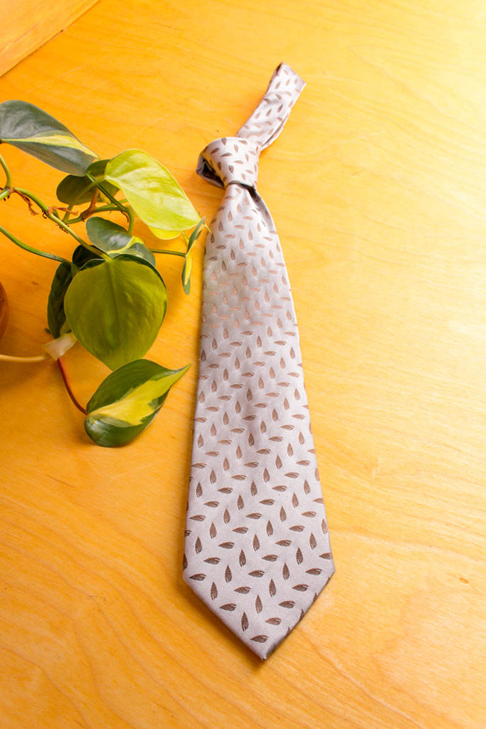 LOEWE Krawatte silber Seide