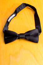 kleine Fliege schwarz Satin