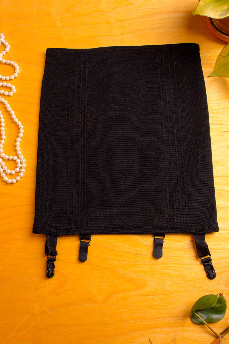 Miederrock schwarz + Strumpfhalter
