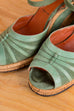 Vintage Keilabsatz Sandalen grün