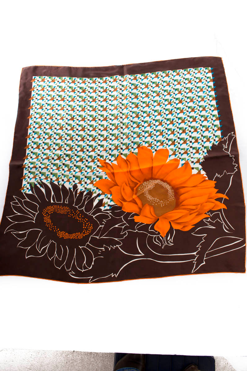 Vintage Tuch braun Blumen Seide
